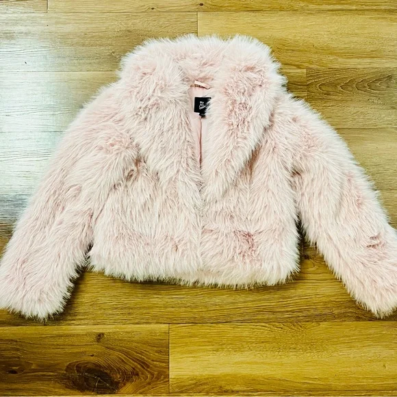 Art Class Blush Faux Fur Jacket - Picture 2 of 4